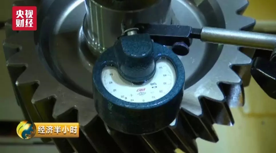 中国高铁为啥又稳又快？终极核心部件曝光！国外专家都惊呆了