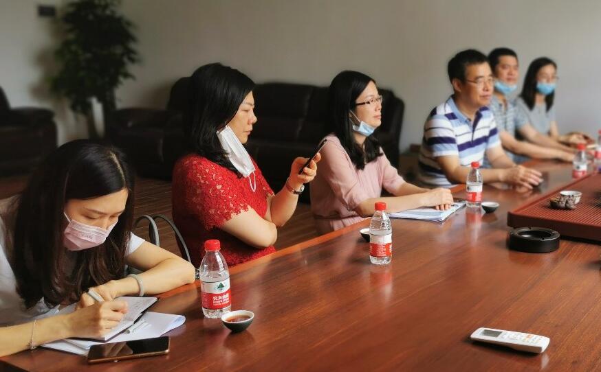 万江街道人大、总工会及人力资源和社会保障分局领导一行走访广发体育app下载科技