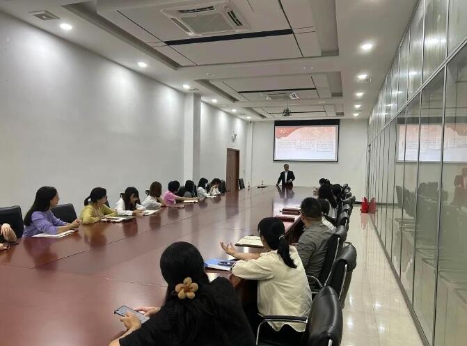 万江街道总工会到东莞广发体育app下载开展《工会法》与集体协商培训进企业系列宣讲 万江街道总工会到东莞广发体育app下载开展《工会法》与集体协商培训进企业系列宣讲